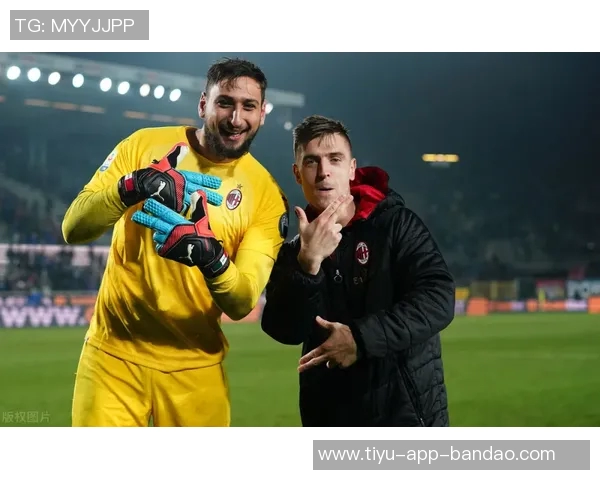 多纳多尼:莱奥是米兰关键球员普利西奇和拉比奥特缺阵影响深远 多纳多尼:莱奥是米兰关键球员普利西奇和拉比奥特缺阵影响深远