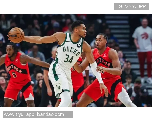 比尔西蒙斯:字母哥在雄鹿的总冠军追逐之路仍显不足 比尔西蒙斯:字母哥在雄鹿的总冠军追逐之路仍显不足