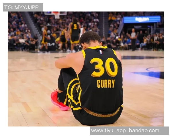 库里谈球队状态:主场赛程助力化学反应提升表现 库里谈球队状态:主场赛程助力化学反应提升表现