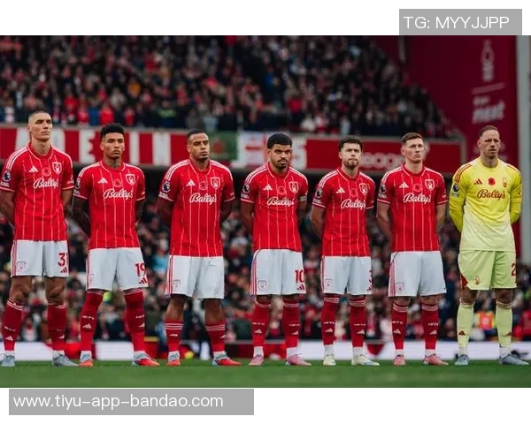 英超精彩回顾利兹联主场战胜诺丁汉森林展现强大实力